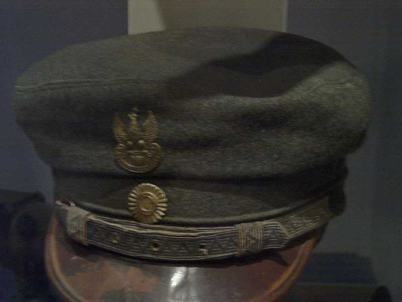 Polish cap detail